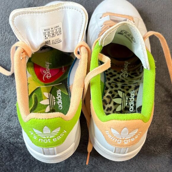 Adidas Stan Smith White Sneakers with Peach and Lime Accents - Picture 10 of 13